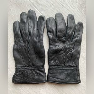 Leather gloves with braided detail